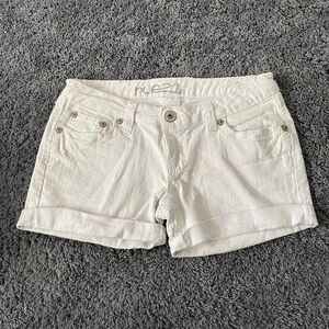 Rue 21 size 5/6 white jean shorts